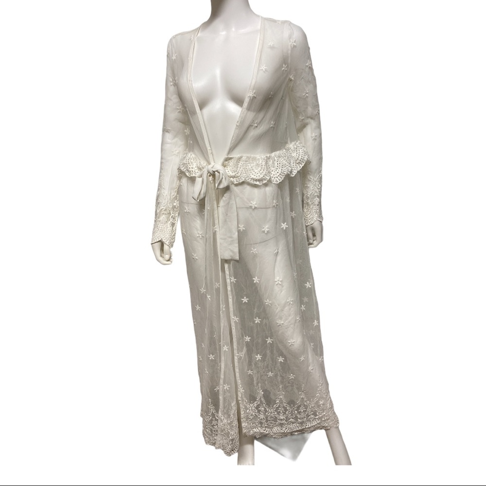 Romantic Bridgerton Style White Lace Robe kimono